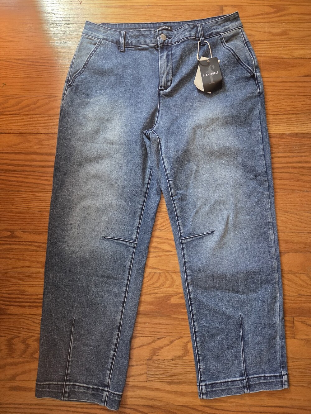 NWT Flamingals Wash Stitch Detail Mid Rise Barrel Crop Jean XL 12/14 Stretch - Picture 2 of 11